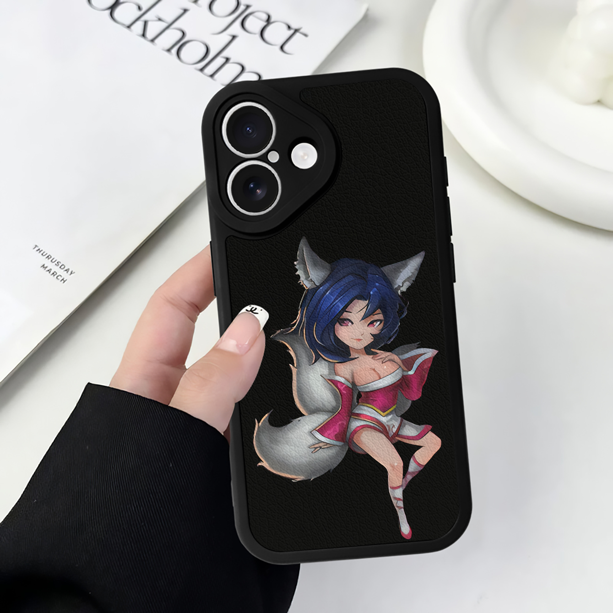 リーグ・オブ・レジェンド League of Legends LOL 【iPhone 16シリーズ対応】シリコンスマホケース（レザー調） 材質：シリコン